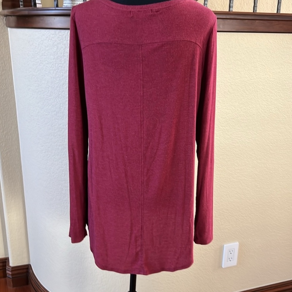 Prana long sleeve T-shirt - Picture 3 of 5